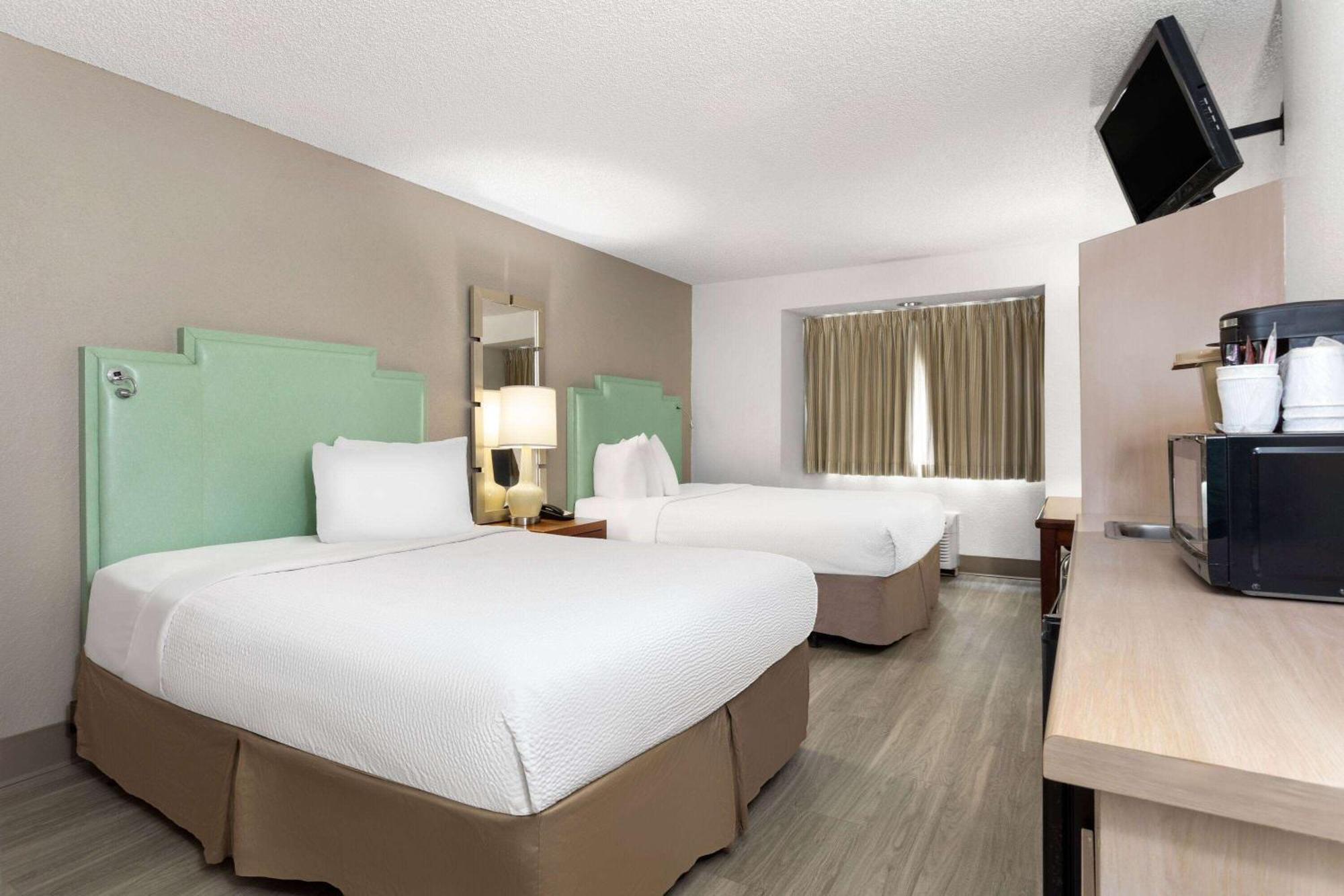Baymont By Wyndham Orlando-International Dr-Universal Blvd Buitenkant foto